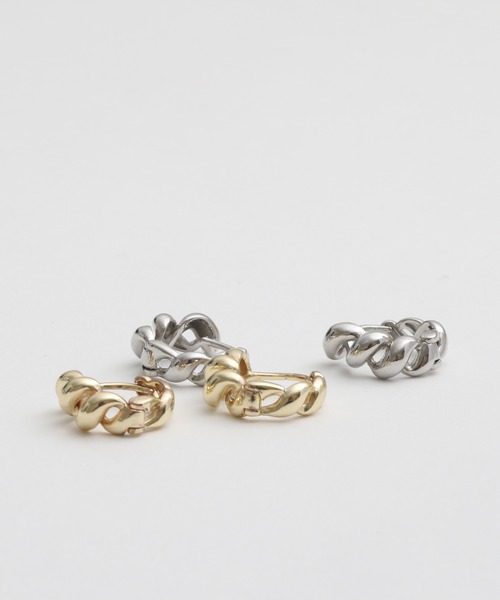 Geel（ギール）の「Geel/スモールロープ フープピアス【ワンタッチ】（ピアス（両耳用）・レディース・シルバー/ゴールド・FREE）」の4枚目の写真