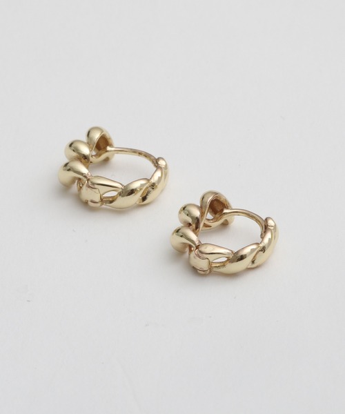 Geel（ギール）の「Geel/スモールロープ フープピアス【ワンタッチ】（ピアス（両耳用）・レディース・シルバー/ゴールド・FREE）」の12枚目の写真