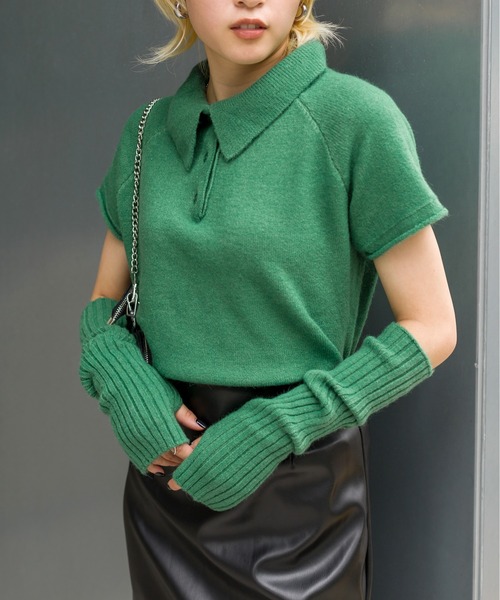 SpRay(スプレイ)の「アームウォーマー付きニットポロ(ニット/セーター・レディース・ブラック/ダークグリーン/ライトグリーン/アイボリー・FREE)」の4枚目の写真