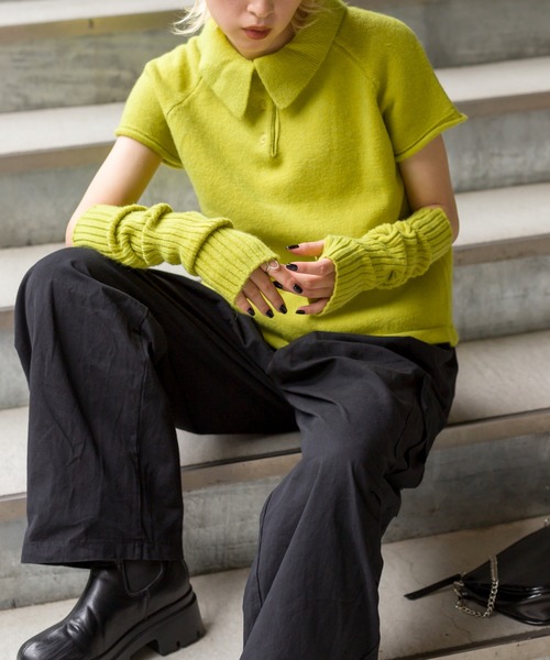 SpRay(スプレイ)の「アームウォーマー付きニットポロ(ニット/セーター・レディース・ブラック/ダークグリーン/ライトグリーン/アイボリー・FREE)」の10枚目の写真