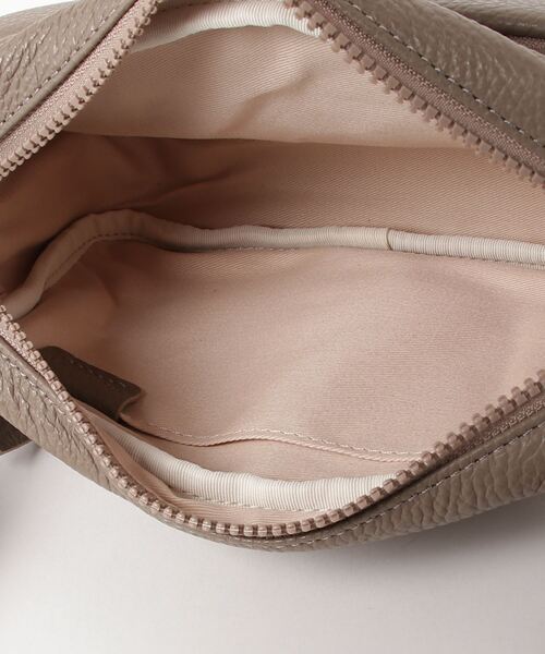 PR01.（ピーアールワン）の「itten-itten BOLLA レザーミニショルダーバッグ（ショルダーバッグ・レディース・チャコールグレー/オレンジ/グリーン/モカ・FREE）」の16枚目の写真