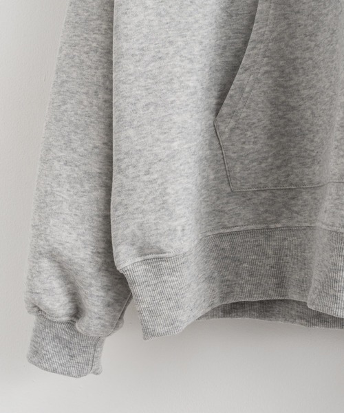 Ressaca（レサーカ）の「オーバーサイズ サテンロゴ刺繍スウェットプルオーバーパーカー（パーカー・メンズ・アッシュグレー/グレー/グリーン/ブラック/レッド/ブルー/ブラウン・L/M/XL）」の16枚目の写真