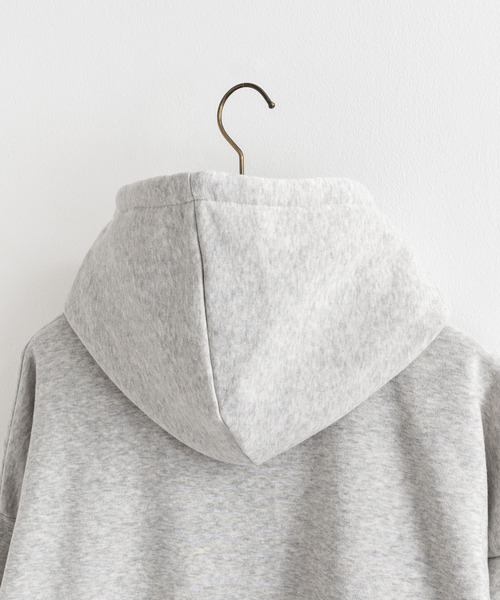 Ressaca（レサーカ）の「オーバーサイズ サテンロゴ刺繍スウェットプルオーバーパーカー（パーカー・メンズ・アッシュグレー/グレー/グリーン/ブラック/レッド/ブルー/ブラウン・L/M/XL）」の19枚目の写真