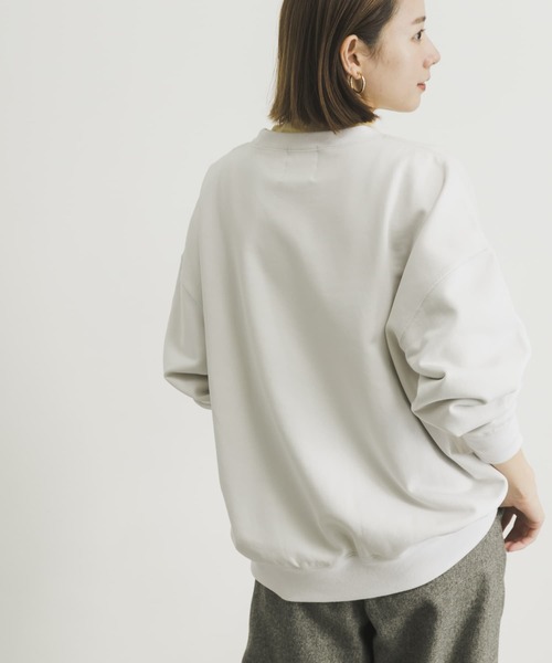 URBAN RESEARCH(アーバンリサーチ)の「裏起毛ロゴスウェット(スウェット・レディース・グリーン系その他/グレー系その他・FREE)」の8枚目の写真