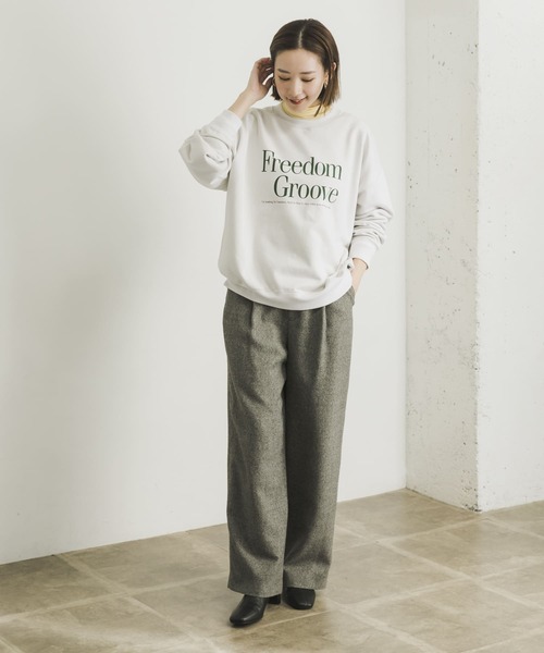 URBAN RESEARCH(アーバンリサーチ)の「裏起毛ロゴスウェット(スウェット・レディース・グリーン系その他/グレー系その他・FREE)」の10枚目の写真