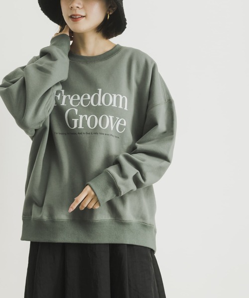 URBAN RESEARCH(アーバンリサーチ)の「裏起毛ロゴスウェット(スウェット・レディース・グリーン系その他/グレー系その他・FREE)」の15枚目の写真