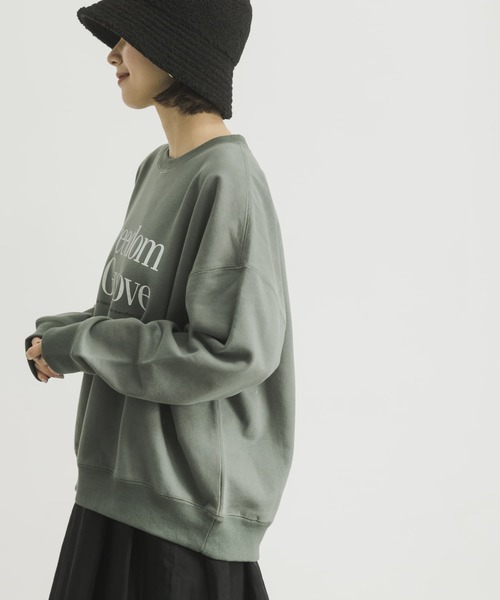 URBAN RESEARCH(アーバンリサーチ)の「裏起毛ロゴスウェット(スウェット・レディース・グリーン系その他/グレー系その他・FREE)」の18枚目の写真
