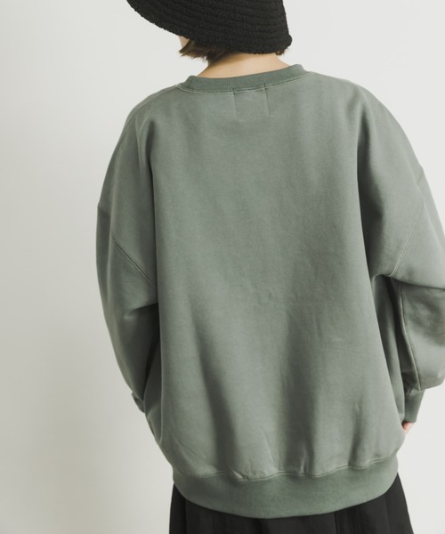 URBAN RESEARCH(アーバンリサーチ)の「裏起毛ロゴスウェット(スウェット・レディース・グリーン系その他/グレー系その他・FREE)」の20枚目の写真