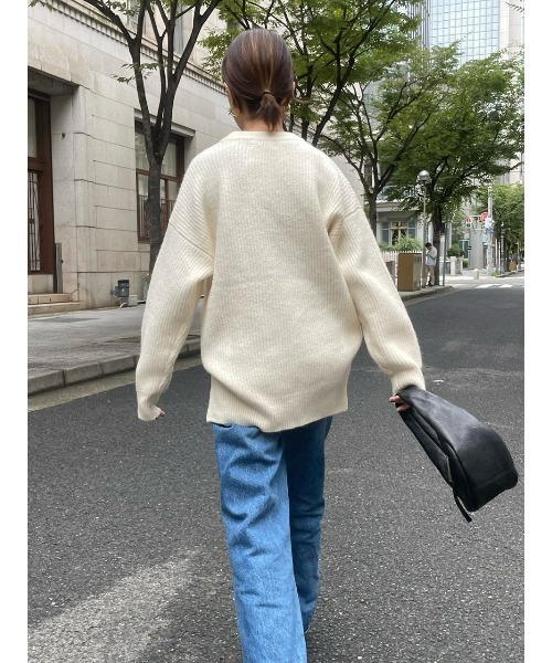 ulu（ウル）の「Round neck knit pullover（ニット/セーター・レディース・ブラック/アイボリー・FREE）」の3枚目の写真