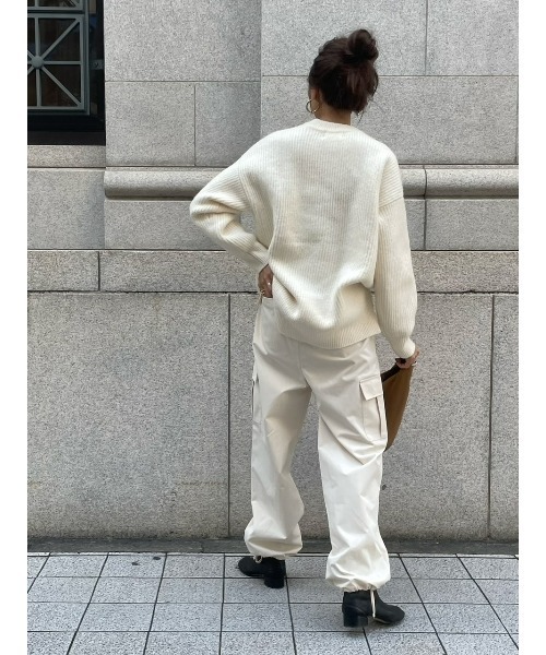 ulu（ウル）の「Round neck knit pullover（ニット/セーター・レディース・ブラック/アイボリー・FREE）」の7枚目の写真