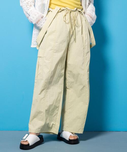 CITEN（シテン）の「＜CITEN＞ユーティリティ カーゴパンツ（カーゴパンツ・レディース・ライム/ブラック・S/M）」の4枚目の写真