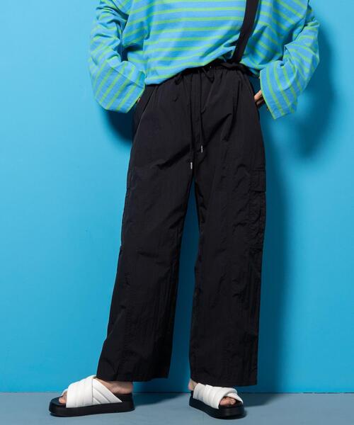 CITEN（シテン）の「＜CITEN＞ユーティリティ カーゴパンツ（カーゴパンツ・レディース・ライム/ブラック・S/M）」の7枚目の写真