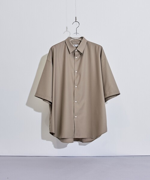 tk.TAKEO KIKUCHI（ティーケータケオキクチ）の「TRレギュラーカラー半袖シャツ（シャツ/ブラウス・メンズ・ベージュ系4/ベージュ/ホワイト/ブラック/ブラック系2/ブラック系4/ネイビー系7・04/01/03/02）」の5枚目の写真