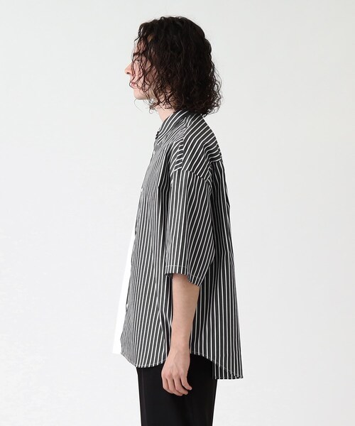 tk.TAKEO KIKUCHI（ティーケータケオキクチ）の「TRレギュラーカラー半袖シャツ（シャツ/ブラウス・メンズ・ベージュ系4/ベージュ/ホワイト/ブラック/ブラック系2/ブラック系4/ネイビー系7・04/01/03/02）」の10枚目の写真