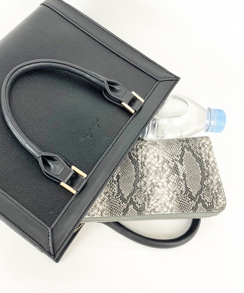 dazzlin(ダズリン)の「dazzlin/ダズリン シュリンク/スムース フラワー柄プリント2wayスクエアハンドバッグ(ハンドバッグ・レディース・アイボリー/ブラック/ベージュ系その他/ブルー系その他/ピンク系その他・FREE)」の21枚目の写真