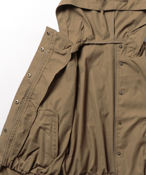 シャークスキンボリュームスリーブショート丈マウンテンパーカー（マウンテンパーカー）｜STYLEBLOCK（スタイルブロック）