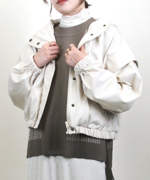 STYLEBLOCK(スタイルブロック)の「シャークスキンボリュームスリーブショート丈マウンテンパーカー(マウンテンパーカー・レディース・ホワイト系その他/ベージュ/オリーブ/ブラック・M)」の2枚目の写真