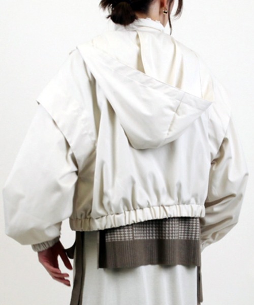 シャークスキンボリュームスリーブショート丈マウンテンパーカー（マウンテンパーカー）｜STYLEBLOCK（スタイルブロック）