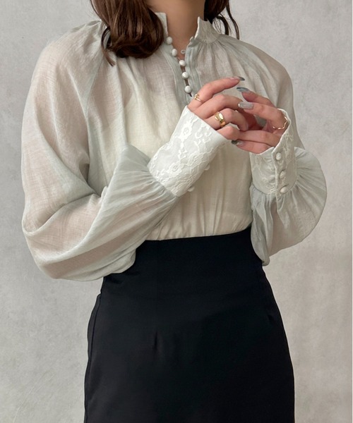 apres jour clair(アプレジュールクレア)の「【apres jour clair】レースシフォンチュニックブラウス【ZOZOTOWN限定アイテム】(シャツ/ブラウス・レディース・ピンクベージュ/アイボリー/サックスブルー・X-LARGE/フリー)」の2枚目の写真