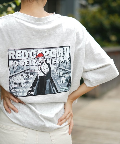 Red Cap Girl(レッドキャプガール)の「【UNIIT/ユニット】【RED CAP GIRL/レッドキャップガール】UNIIT×RED CAP GIRL コラボ バックプリント ビッグシルエット Tシャツ(Tシャツ/カットソー・メンズ・グレー/ホワイト/グリーン/ブルー・MEDIUM/LARGE)」の4枚目の写真