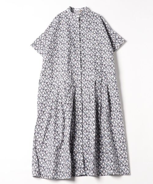 sandy（サンディー）の「【sandy】プリントスタンドカラーワンピース（ワンピース・レディース・グレー/ブルー・FREE）」の2枚目の写真