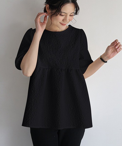 Doux Belle（ドゥーベル）の「バックリボン半袖チュニックブラウス（シャツ/ブラウス・レディース・ブルー/オフホワイト/ブラック/ベージュ/ブラウン・MEDIUM/LARGE）」の16枚目の写真