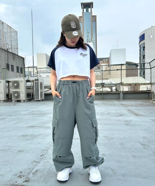 NEW ERA（ニューエラ）の「NEW ERA/ニューエラ キャップ 9TWENTY クロスストラップ サンディエゴ・パドレス ムラサキスポーツ カスタムカラー 13731671（キャップ・メンズ・グリーン・FREE）」の16枚目の写真