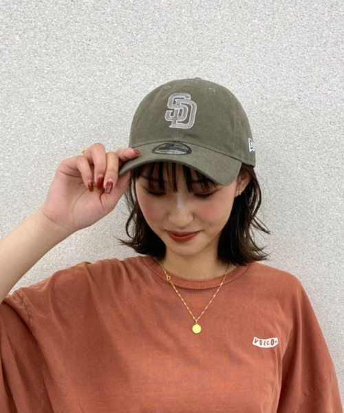 NEW ERA（ニューエラ）の「NEW ERA/ニューエラ キャップ 9TWENTY クロスストラップ サンディエゴ・パドレス ムラサキスポーツ カスタムカラー 13731671（キャップ・メンズ・グリーン・FREE）」の21枚目の写真