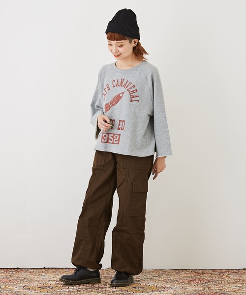 CUBE SUGAR（キューブシュガー）の「WEB限定コットンツイル裾絞りイージーカーゴパンツ（カーゴパンツ・レディース・ブラック/ベージュ/カーキ・M/L）」の13枚目の写真