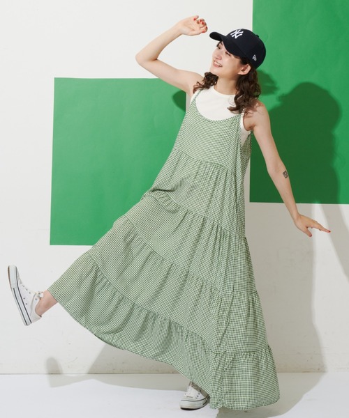 MERLOT（メルロー）の「ギンガムチェックキャミワンピース（ワンピース・レディース・グリーン/ブルー/ブラック・FREE）」の16枚目の写真