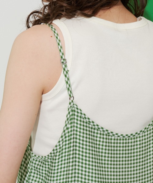 MERLOT（メルロー）の「ギンガムチェックキャミワンピース（ワンピース・レディース・グリーン/ブルー/ブラック・FREE）」の10枚目の写真