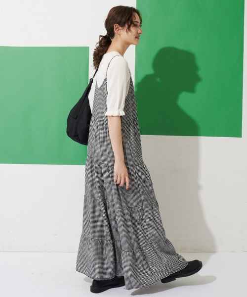MERLOT（メルロー）の「ギンガムチェックキャミワンピース（ワンピース・レディース・グリーン/ブルー/ブラック・FREE）」の22枚目の写真