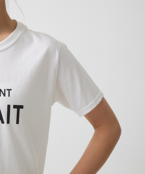 Rouge vif Anna（ルージュヴィフアンナ）の「コンパクトロゴＴシャツ（Tシャツ/カットソー・レディース・チャコールグレー/レッド・フリー）」の20枚目の写真