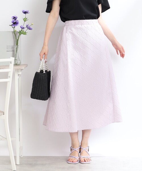 couture brooch（クチュールブローチ）の「◆【S-LL/着心地ラクチン、きれい見え】ぽこぽこジャカードフレアスカート（スカート・レディース・ライトパープル/ブラック/ブラウン系その他・36/38/40/42）」の7枚目の写真