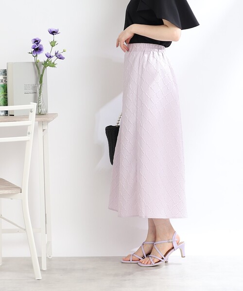 couture brooch（クチュールブローチ）の「◆【S-LL/着心地ラクチン、きれい見え】ぽこぽこジャカードフレアスカート（スカート・レディース・ライトパープル/ブラック/ブラウン系その他・36/38/40/42）」の8枚目の写真