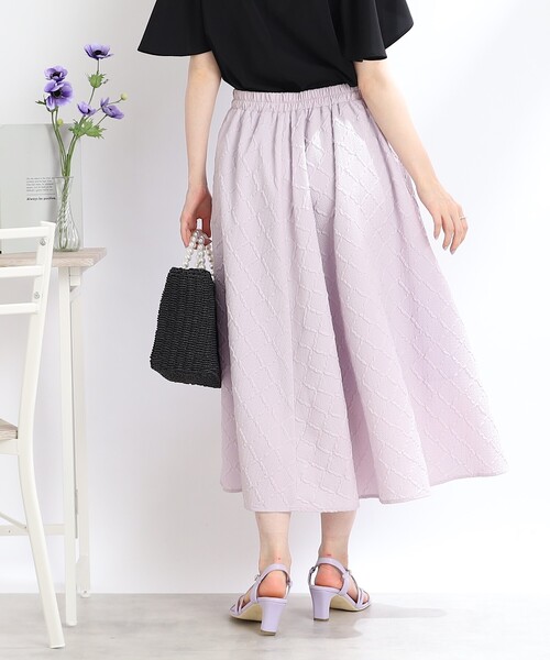 couture brooch（クチュールブローチ）の「◆【S-LL/着心地ラクチン、きれい見え】ぽこぽこジャカードフレアスカート（スカート・レディース・ライトパープル/ブラック/ブラウン系その他・36/38/40/42）」の9枚目の写真