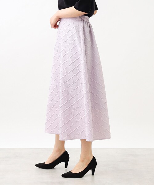 couture brooch（クチュールブローチ）の「◆【S-LL/着心地ラクチン、きれい見え】ぽこぽこジャカードフレアスカート（スカート・レディース・ライトパープル/ブラック/ブラウン系その他・36/38/40/42）」の14枚目の写真