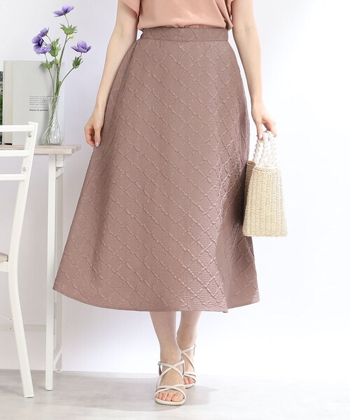 couture brooch（クチュールブローチ）の「◆【S-LL/着心地ラクチン、きれい見え】ぽこぽこジャカードフレアスカート（スカート・レディース・ライトパープル/ブラック/ブラウン系その他・36/38/40/42）」の22枚目の写真