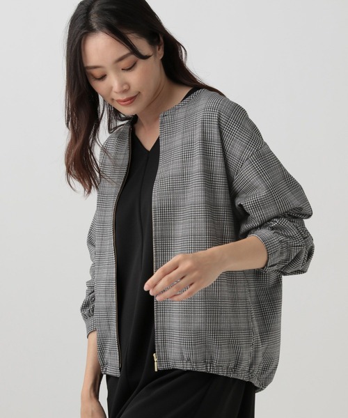 Elura(エルーラ)の「サマ見えコクーンブルゾン(ブルゾン・レディース・グレイッシュベージュ/ブラック/ブラック系その他・MEDIUM/LARGE)」の3枚目の写真