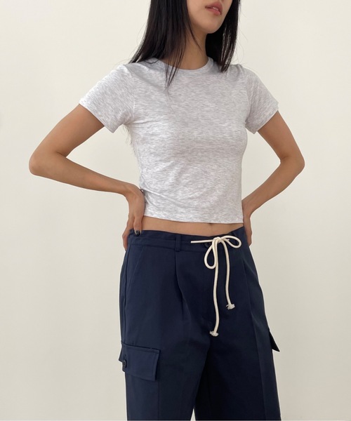 Didot.showroom(ディドット ショールーム)の「ベーシッククロップドコンパクトT(Tシャツ/カットソー・レディース・ベージュ/ブラック/ヘザーグレー/ホワイト・FREE)」の13枚目の写真