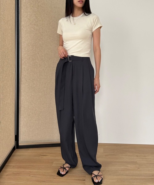 Didot.showroom(ディドット ショールーム)の「ベーシッククロップドコンパクトT(Tシャツ/カットソー・レディース・ベージュ/ブラック/ヘザーグレー/ホワイト・FREE)」の20枚目の写真