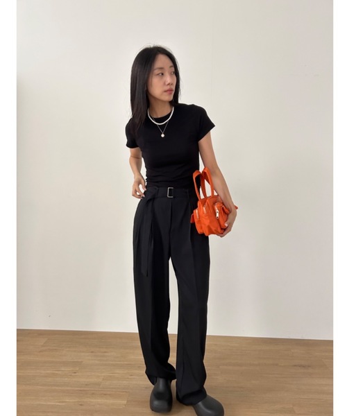 Didot.showroom(ディドット ショールーム)の「ベーシッククロップドコンパクトT(Tシャツ/カットソー・レディース・ベージュ/ブラック/ヘザーグレー/ホワイト・FREE)」の6枚目の写真