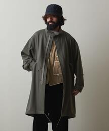 76985026_b_10_215.jpg
