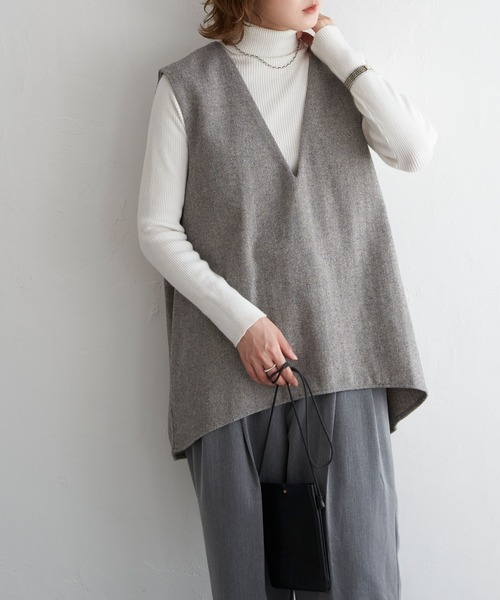 notch.（ノッチ）の「ヘリンボーンVネックベスト（ベスト・レディース・ブラック/グレー・M）」の22枚目の写真