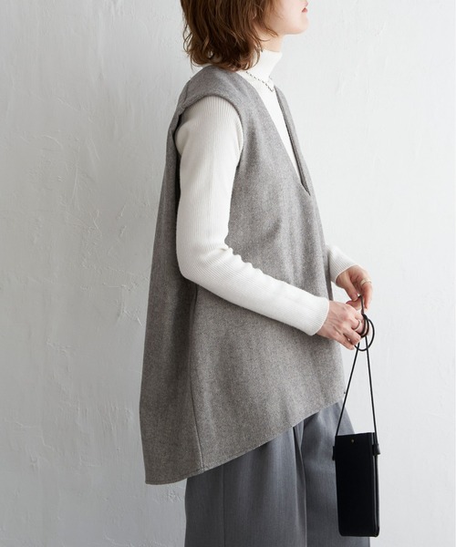 notch.（ノッチ）の「ヘリンボーンVネックベスト（ベスト・レディース・ブラック/グレー・M）」の21枚目の写真