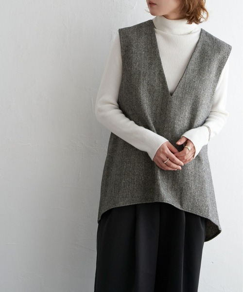notch.（ノッチ）の「ヘリンボーンVネックベスト（ベスト・レディース・ブラック/グレー・M）」の17枚目の写真