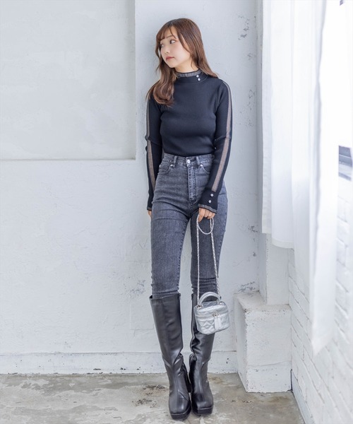 clear（クリア）の「シアーフリルネックリブニットトップス（ニット/セーター・レディース・ブラック/アイボリー/ピンクベージュ・F）」の17枚目の写真