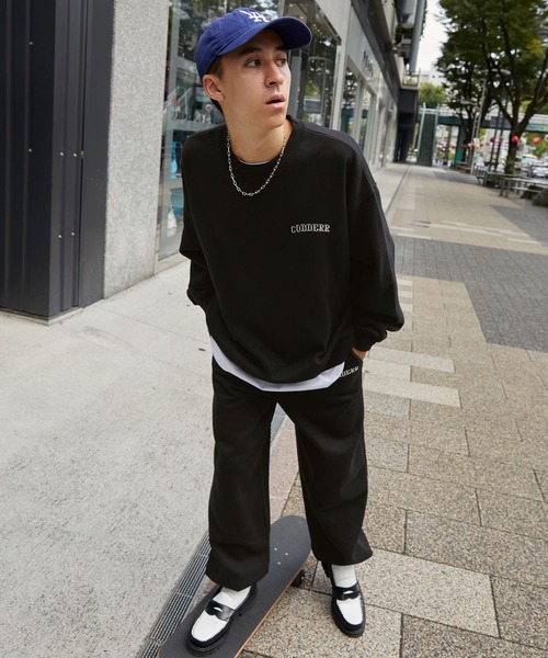定価20万円　1piu1uguale3 COCOスウェットセットアップ　黒 1PIU1UGUALE3 RELAX - 1PIU CIRCLE LOGO RHINESTONE ZIP HOODIE