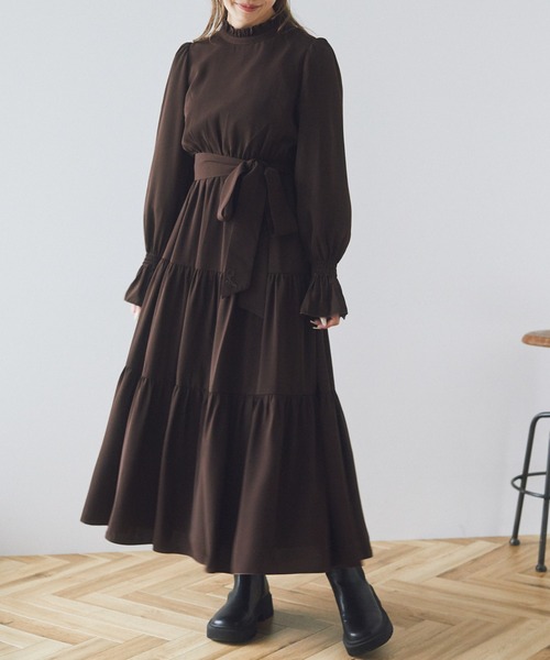 Areeam（アリーム）の「リボン付きティアードワンピース（ワンピース・レディース・ダークブラウン/グリーン系その他/ライトイエロー・FREE）」の2枚目の写真