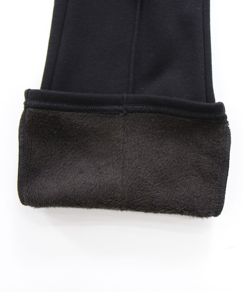 Bee des Bee(ビーデスビー)の「裏起毛 センタータック入りフレアパンツ(スウェットパンツ・キッズ・ブラック/パープル系/グレイッシュベージュ/チャコール/杢グレー・110cm/130cm/140cm/150cm/120cm/100cm)」の12枚目の写真